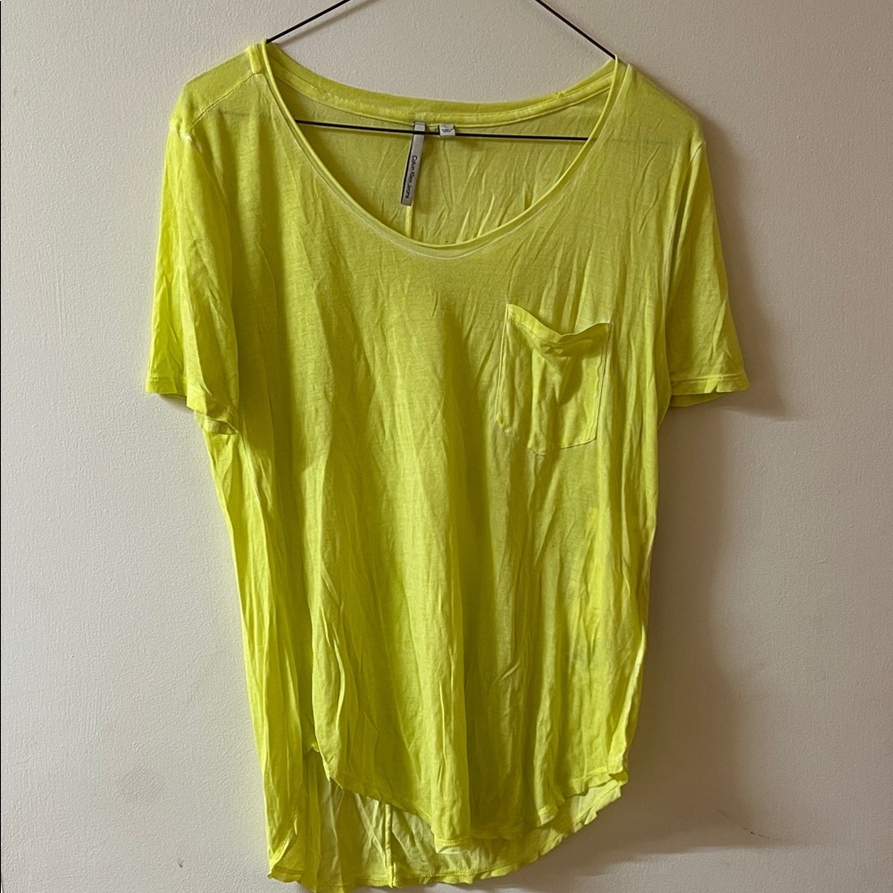 NWT Calvin Klein Jeans Bright Yellow Short Sleeve Tee